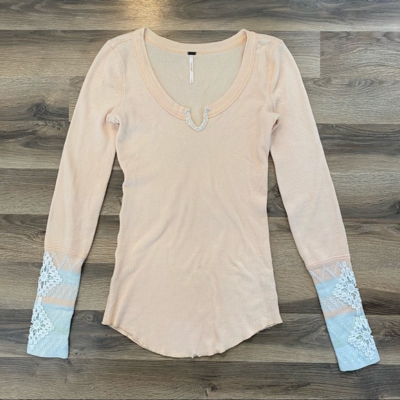 Free People Tops - Free People Light Pink Long Sleeve Thermal